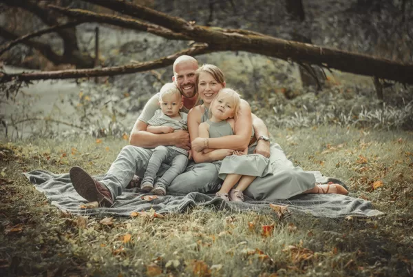 Familie, Freunde und Paare